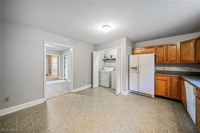 585-583 E Buchtel Avenue, Akron, OH 44304