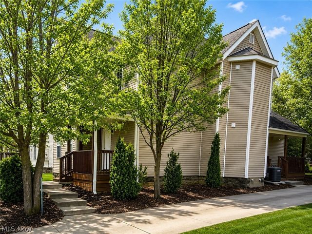 585-583 E Buchtel Avenue, Akron, OH 44304