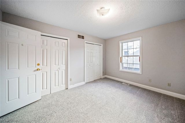 585-583 E Buchtel Avenue, Akron, OH 44304