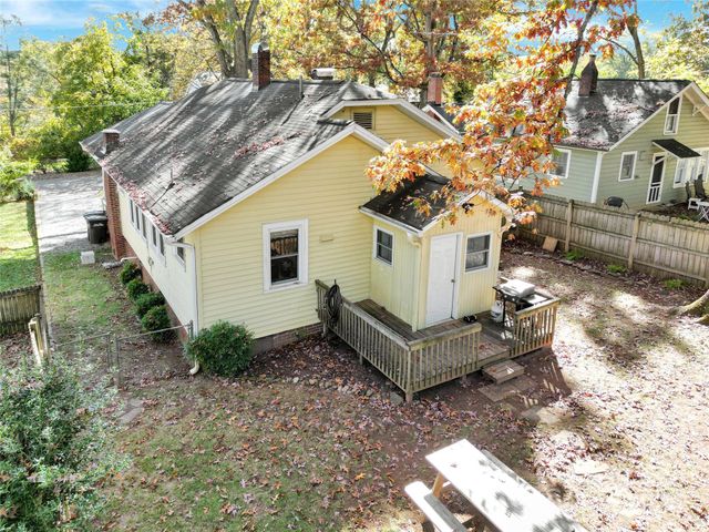 821 Wood Street, Statesville, NC 28677