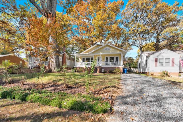 821 Wood Street, Statesville, NC 28677