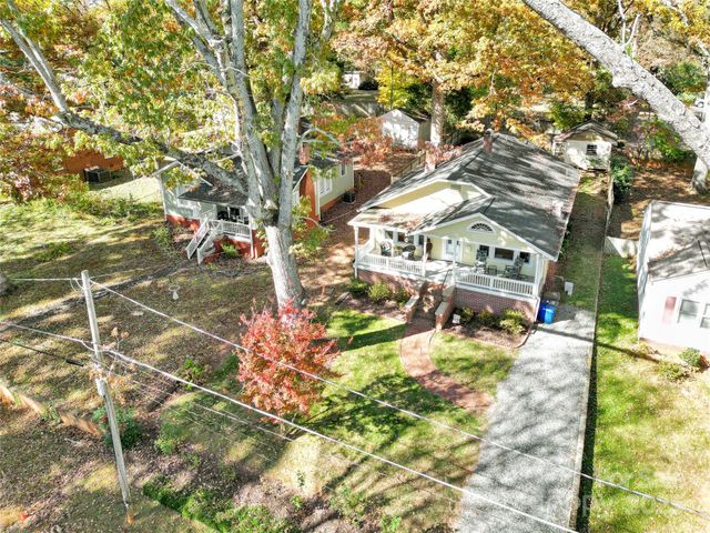 821 Wood Street, Statesville, NC 28677