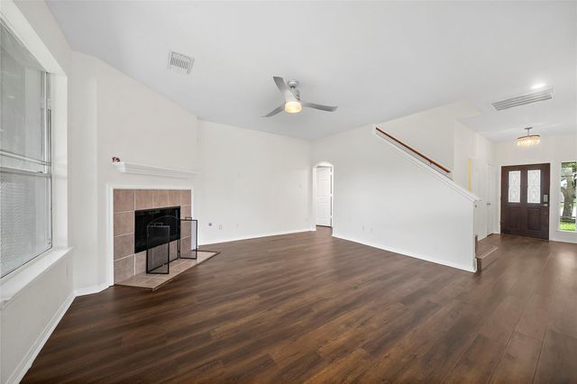 3122 Glen Cullen Lane, Pearland, TX 77584