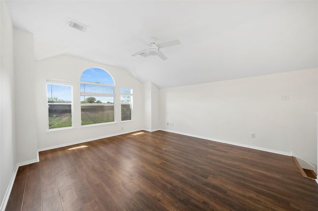 3122 Glen Cullen Lane, Pearland, TX 77584