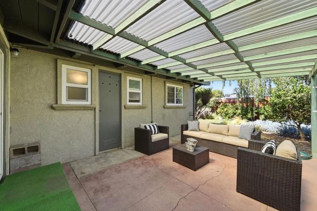 43416 Columbia Avenue, Fremont, CA 94538