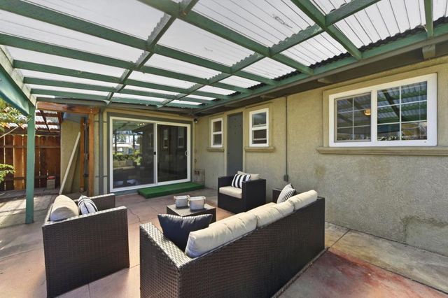 43416 Columbia Avenue, Fremont, CA 94538