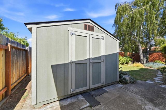 43416 Columbia Avenue, Fremont, CA 94538
