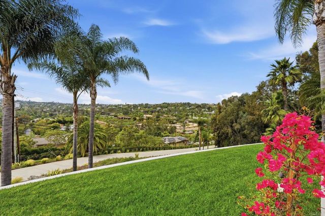 3244 Olivenhain Farms Rd., Encinitas, CA 92024