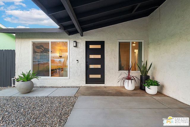 52140 Avenida Herrera, La Quinta, CA 92253