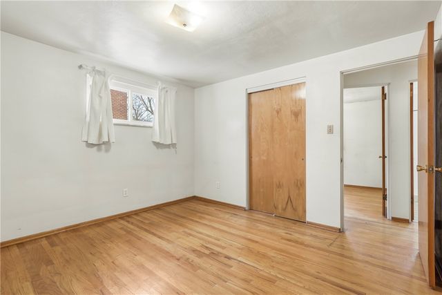 977 Vallevista St, Castle Shannon, PA 15234