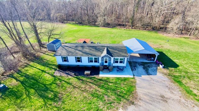 957 S Ridgecrest Lane, Paoli, IN 47454