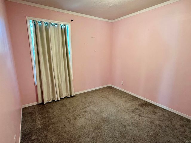 957 S Ridgecrest Lane, Paoli, IN 47454