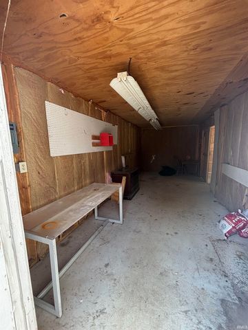 957 S Ridgecrest Lane, Paoli, IN 47454