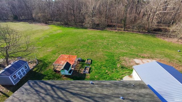 957 S Ridgecrest Lane, Paoli, IN 47454