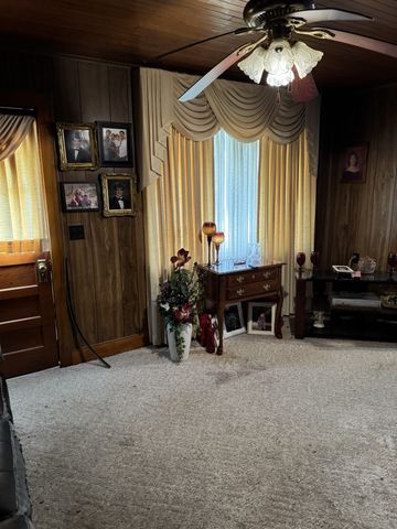 108 Cherry Ave, Lafayette, TN 37083