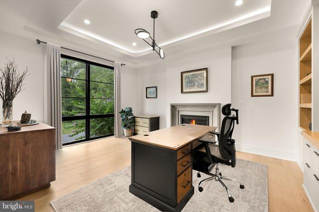 1216 EARNESTINE ST, Mclean, VA 22101