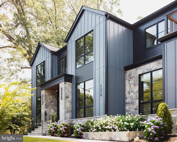 1216 EARNESTINE ST, Mclean, VA 22101