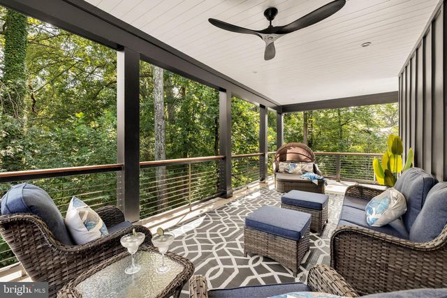 1216 EARNESTINE ST, Mclean, VA 22101