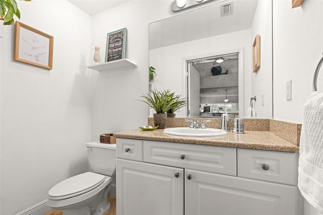 1902 ARROWHEAD DRIVE NE, St Petersburg, FL 33703