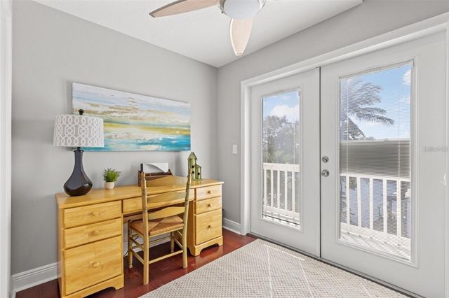 1902 ARROWHEAD DRIVE NE, St Petersburg, FL 33703