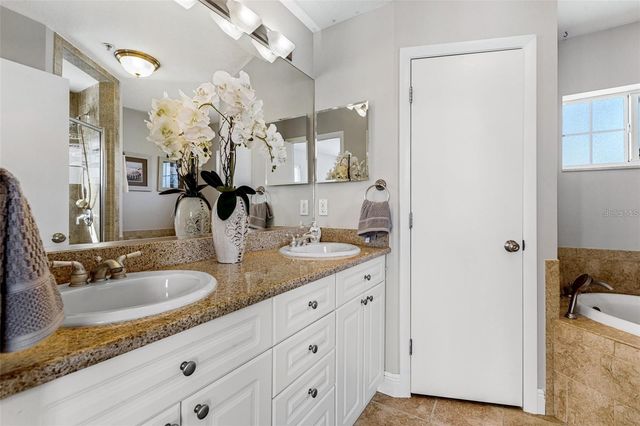 1902 ARROWHEAD DRIVE NE, St Petersburg, FL 33703