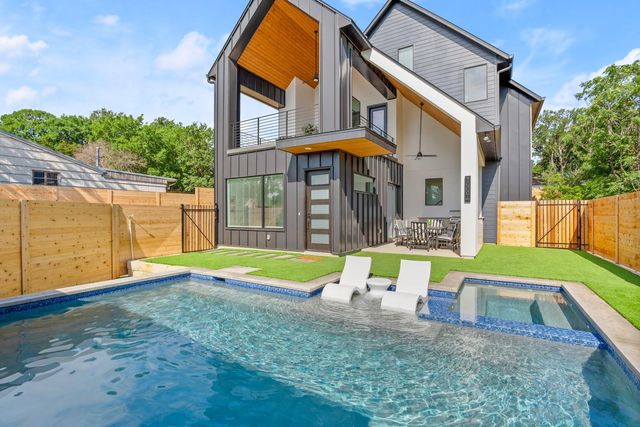 1006 Winsted LN A, Austin, TX 78703