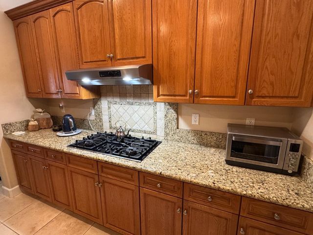 1461 N Harvard Avenue, Clovis, CA 93619