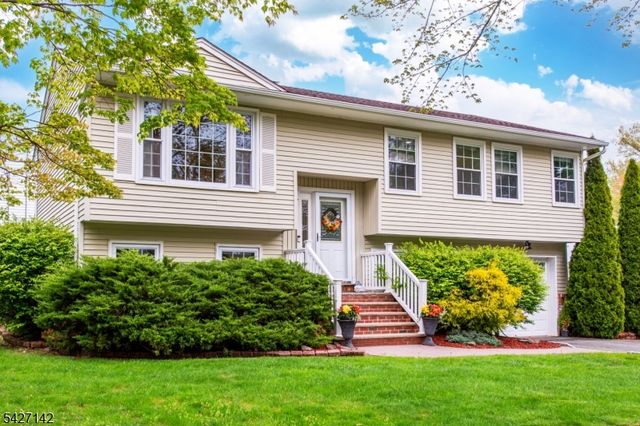 900 Sioux Ave, Parsippany-troy Hills Twp., NJ 07034