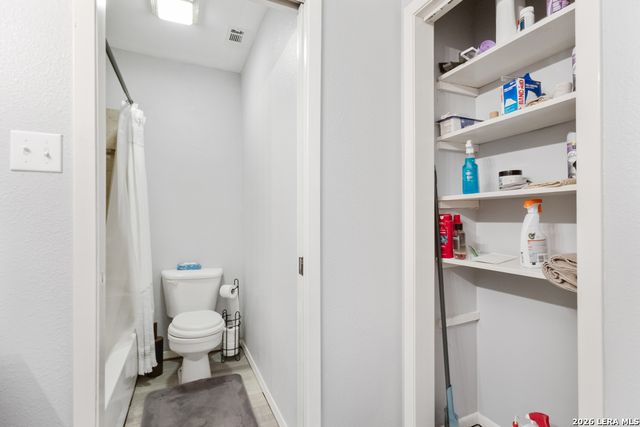 8565 Echo Creek Lane, San Antonio, TX 78240