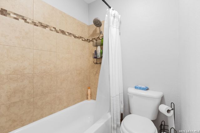8565 Echo Creek Lane, San Antonio, TX 78240