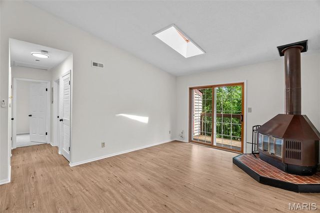 6808 Cottage Grove Lane I, St Louis, MO 63129