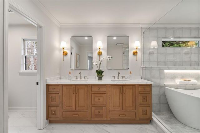 1036 Redfield Terrace, Dunwoody, GA 30338