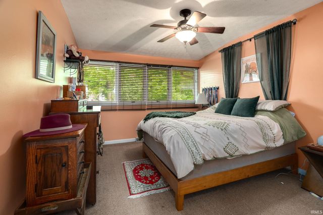 1982 Indian Trail Drive, West Lafayette, IN 47906