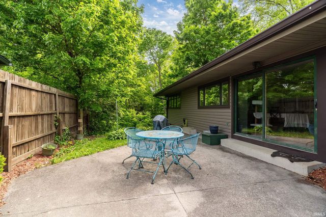 1982 Indian Trail Drive, West Lafayette, IN 47906