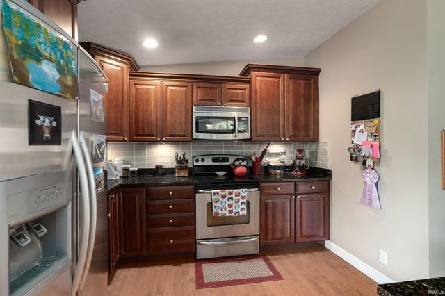 1982 Indian Trail Drive, West Lafayette, IN 47906