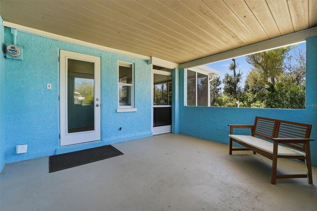 2400 PINE COURT, Nokomis, FL 34275