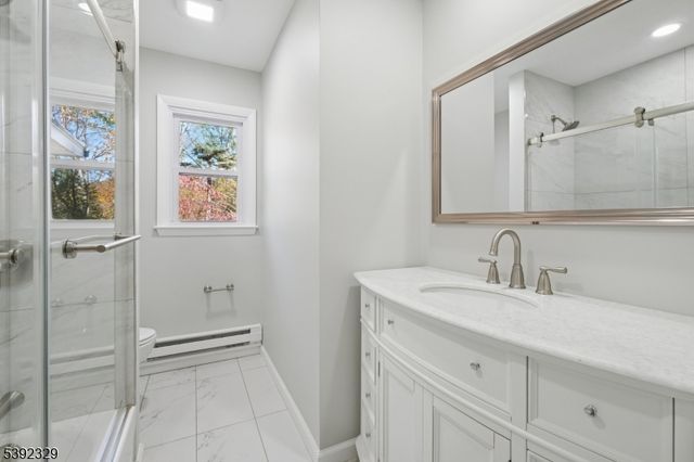 5 Weatherhill Rd, Readington Twp., NJ 08833