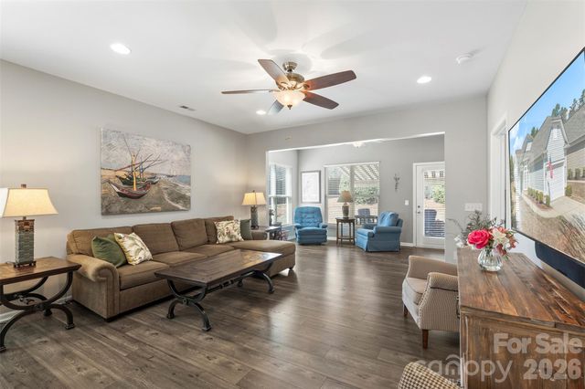 20237 Dovekie Lane, Fort Mill, SC 29707