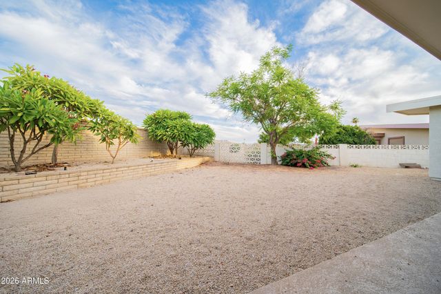 10709 W WHEATRIDGE Drive, Sun City, AZ 85373