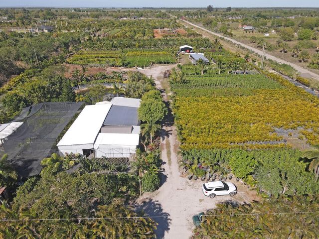 6747 Carol Street, Loxahatchee, FL 33470