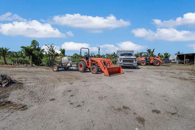 6747 Carol Street, Loxahatchee, FL 33470