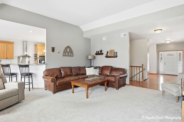 33817 N Fischer Drive, Ingleside, IL 60041