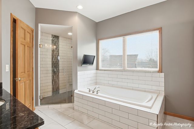 33817 N Fischer Drive, Ingleside, IL 60041