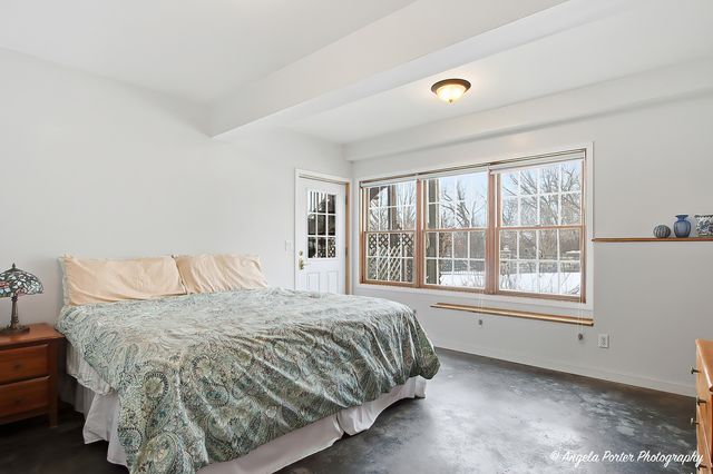 33817 N Fischer Drive, Ingleside, IL 60041