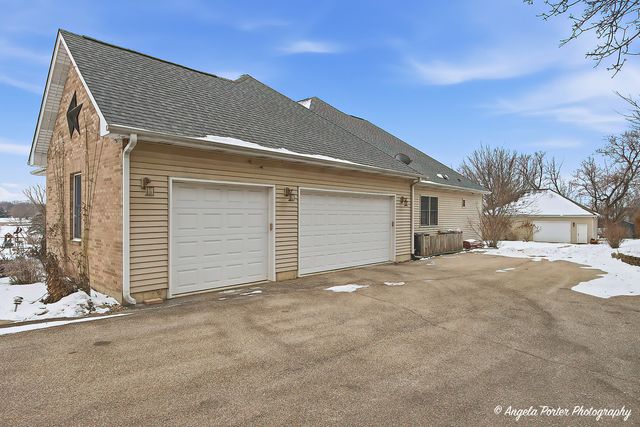 33817 N Fischer Drive, Ingleside, IL 60041