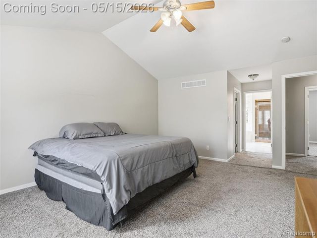 27283 Winterset Circle, Farmington Hills, MI 48334