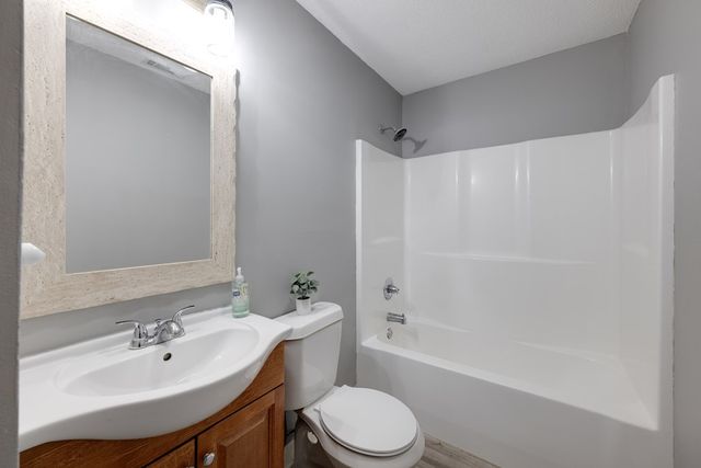 1113 Mount Vernon Road, Tunnel Hill, GA 30755