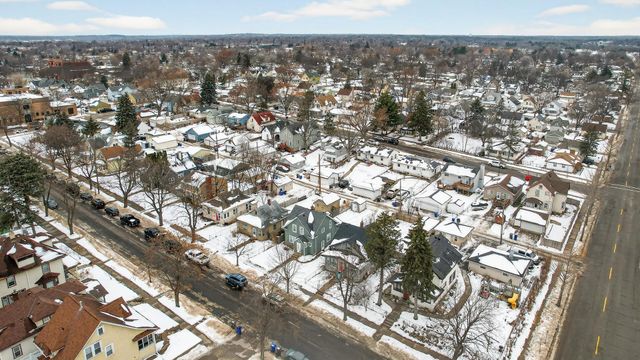 1045 Magnolia Avenue E, Saint Paul, MN 55106