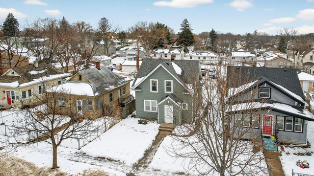 1045 Magnolia Avenue E, Saint Paul, MN 55106