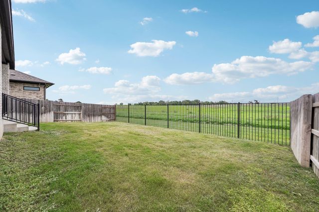 133 Plumbago LOOP, Bastrop, TX 78602